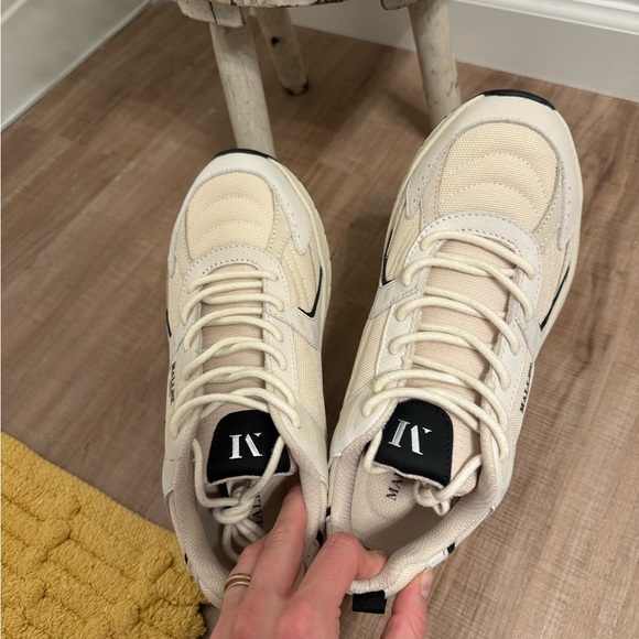 Mallet London Sneakers NWOT! - Picture 7 of 10